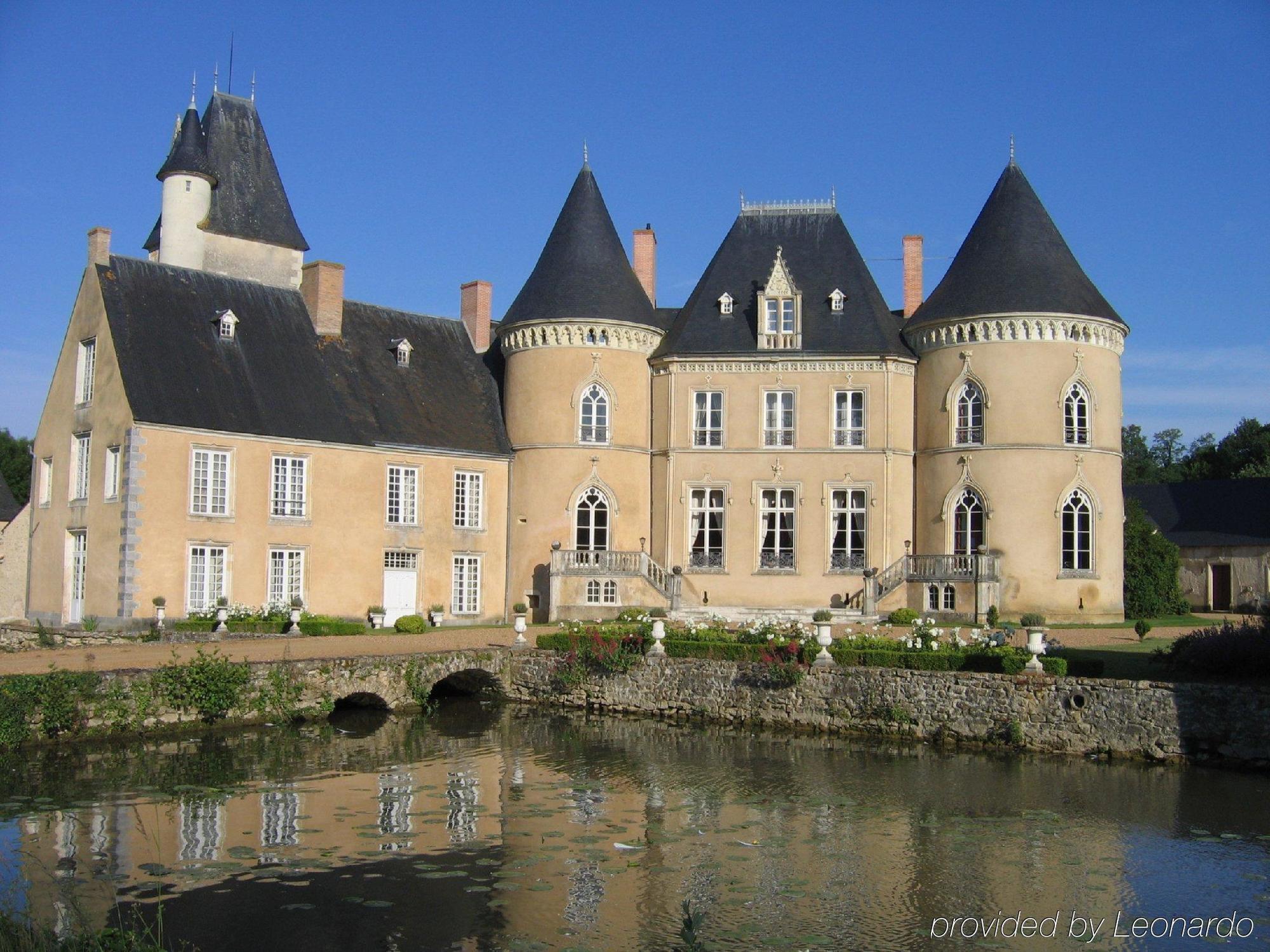 Chateau De Vauloge Ferce-sur-Sarthe Exterior photo