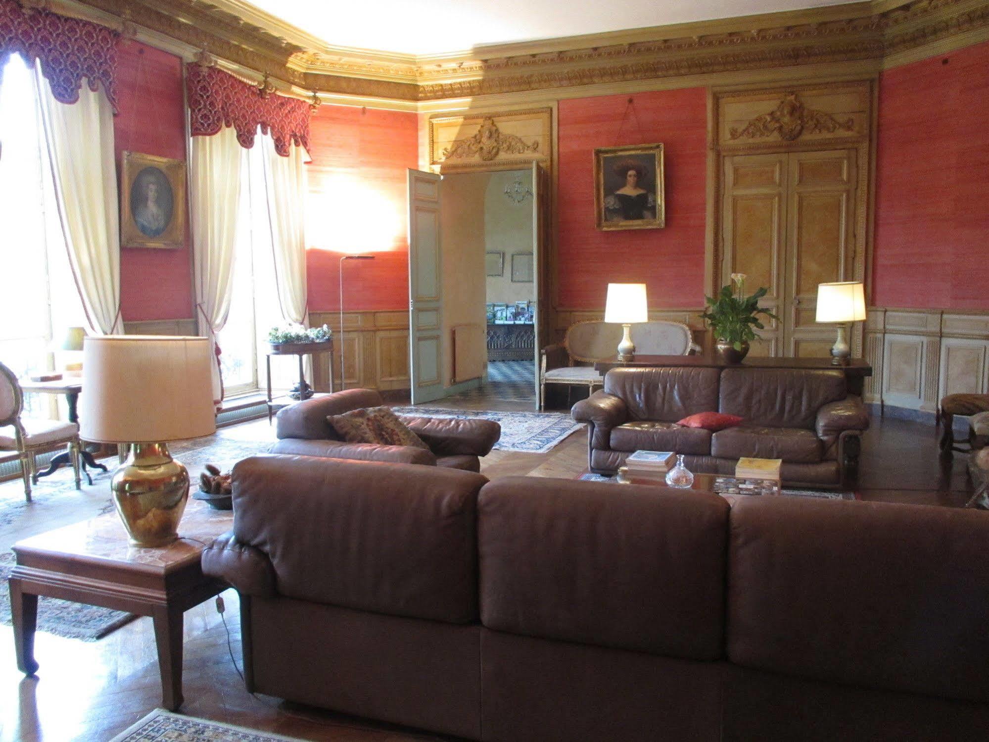 Chateau De Vauloge Ferce-sur-Sarthe Exterior photo